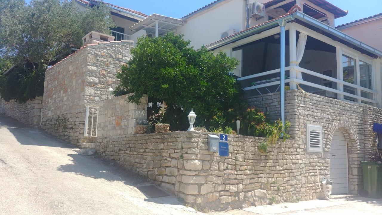 Apartments Marija Bajto Nečujam Buitenkant foto