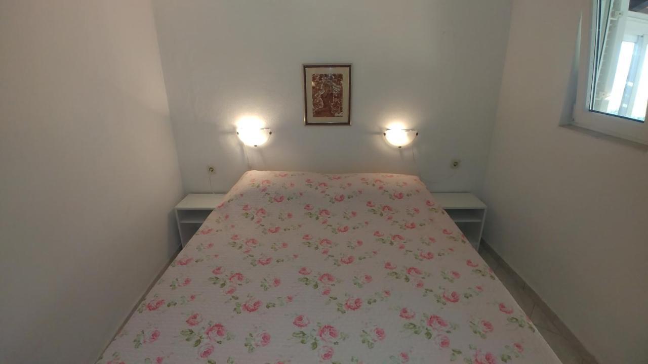 Apartments Marija Bajto Nečujam Buitenkant foto
