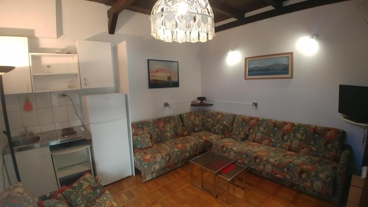 Apartments Marija Bajto Nečujam Buitenkant foto
